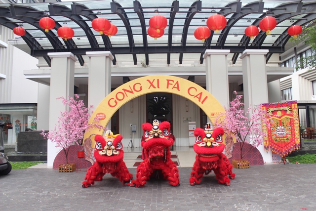  Chinese New Year’s Eve Celebration di Ah Yat Abalone Forum Restaurant