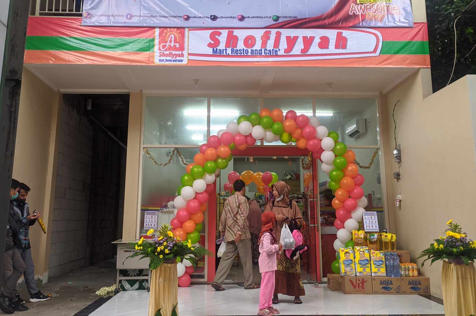 SD Muhammadiyah 8 Surabaya Resmikan Minimarket